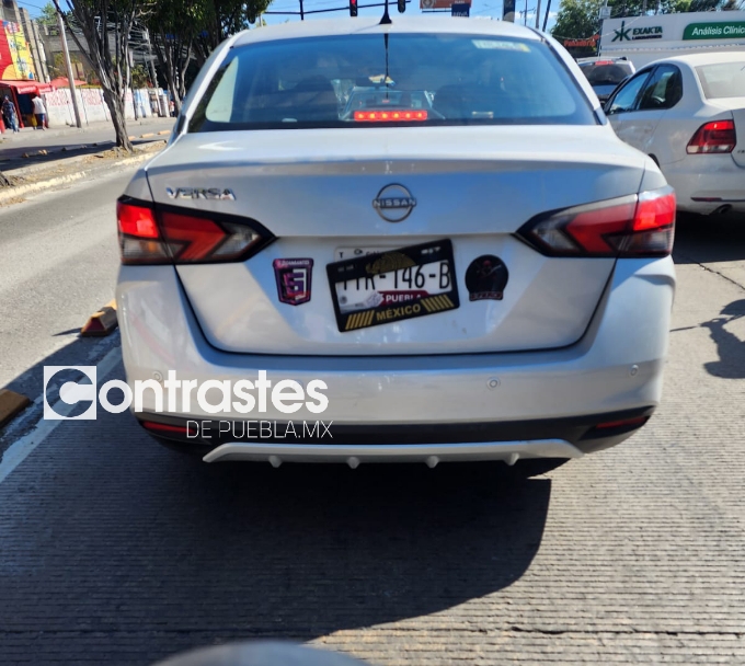 Placas
