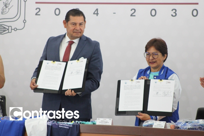 Alejandro Armenta y Lilia Cedillo