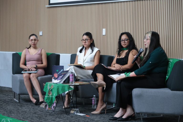 Colectivos presentan en Congreso del Estado “Guía para monitorear acceso al servicio de aborto seguro”