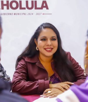 Invita Tonantzin Fernández al encendido del Árbol de Navidad en San Pedro Cholula el 15 de diciembre (Video)