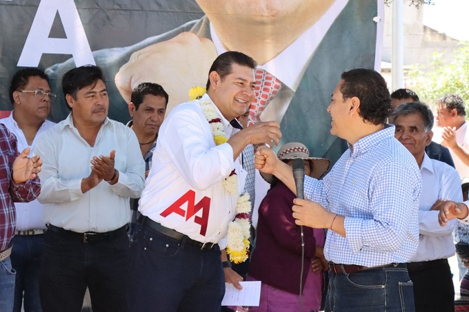 Armenta e Israel Pacheco
