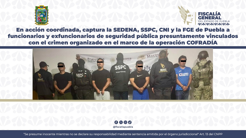policias detenidos