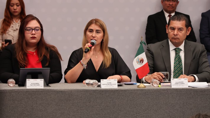 Fiscal Idamis Pastor