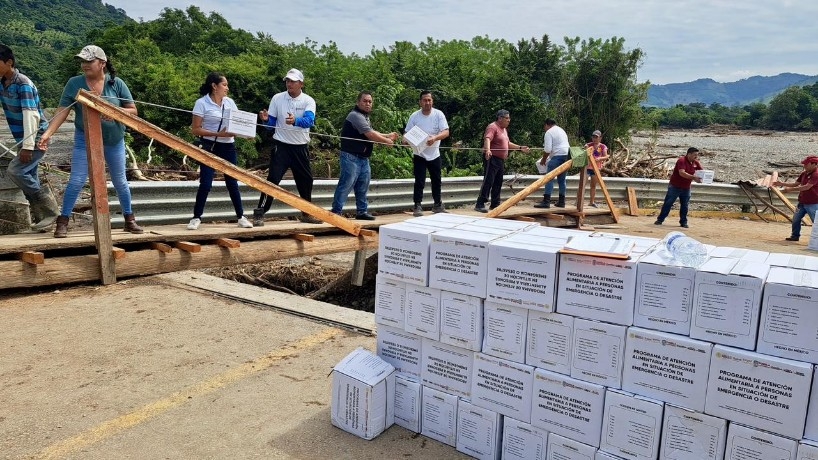 Ayuda alimentaria lluvias Puebla