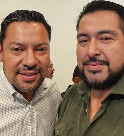 Andrés Villegas y alcalde de Huixcolotla