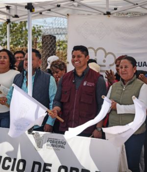 Omar Muñoz mejora la infraestructura básica de Cuautlancingo