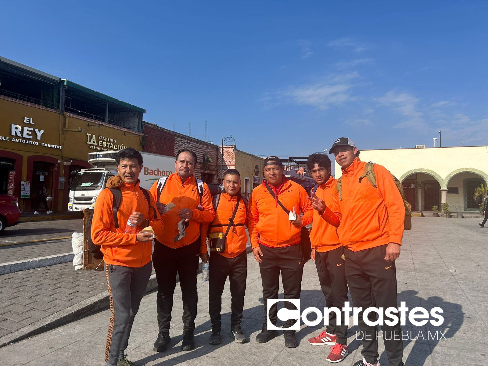 Picsart_25-12-08_14-24-01-250