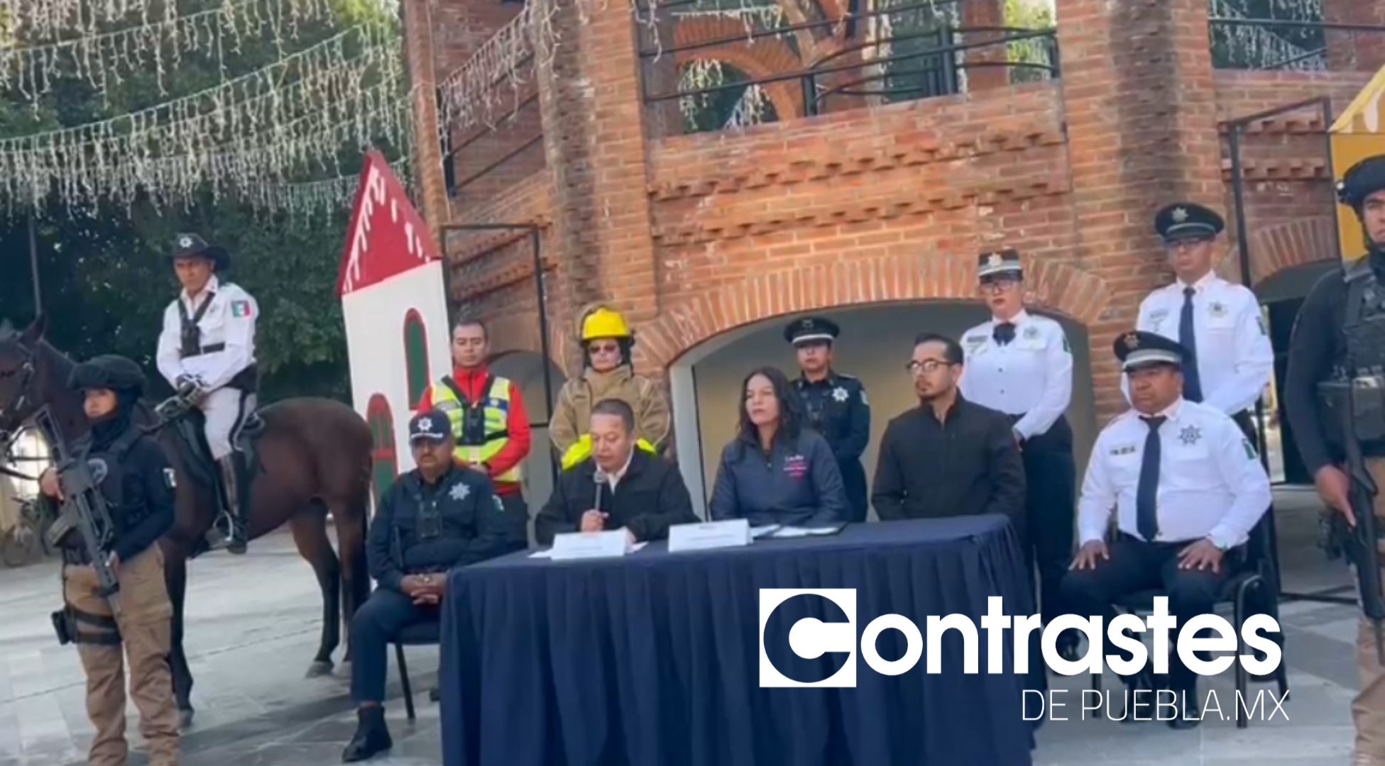 Picsart_25-12-10_12-21-06-946