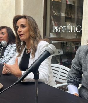 Invitan al diplomado “Mujer, haz lo tuyo” (Video)