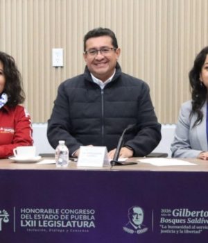 Congreso de Puebla se reunirá con empresarios para analizar propuesta de 2 horas gratis de estacionamiento