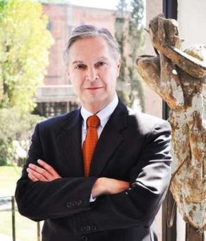 Cablebús ayudaría a la movilidad de sectores con menos recursos: Derbez