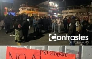 Totimehuacán está lleno de ambulantes y tianguistas solapados por el edil Malaca, denuncian vecinos