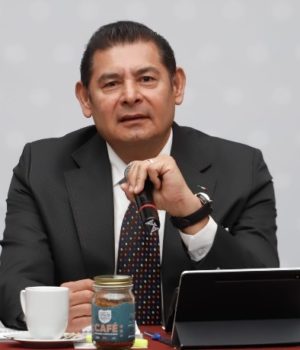 Yo invitaría a Nay Salvatori a contribuir a la unidad social, ella tiene absoluta libertad de expresión: Armenta