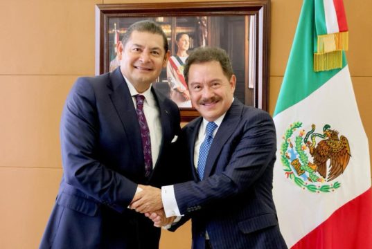 Alejandro Armenta felicita a Ignacio Mier por su nombramiento como coordinador de Morena en el Senado