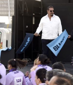 Realiza BUAP Carrera de la Mujer Universitaria