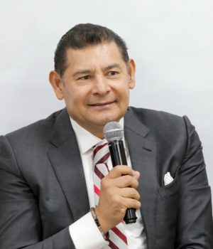 Puebla está en el mundial, recibe a Perú y España en partido de preparación