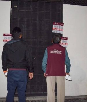 Gobierno de Pepe Chedraui supervisa funcionamiento legal de negocios con gran afluencia en Puebla