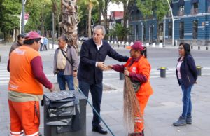 Pepe Chedraui supervisa trabajo del personal operativo del OOSL