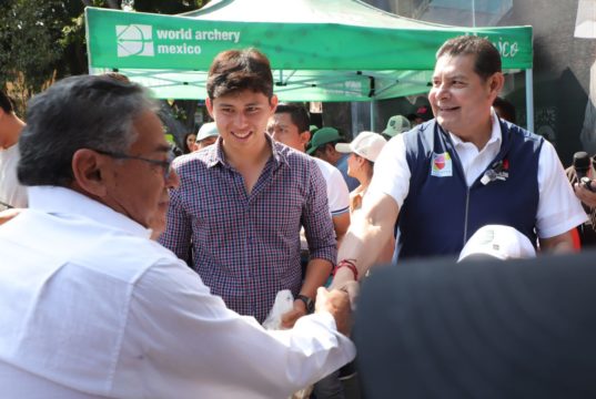 Familias vibran con Mundial de Tiro con Arco, gobernador Armenta Mier asiste a finales