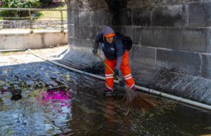Gobierno de Pepe Chedraui mejora imagen del Puente de Ovando con jornada de limpieza integral