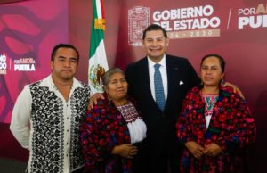 Permanente sinergia entre SEDIF e ISSSTEP elevará calidad en servicios de salud estatales