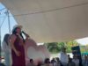 Tonantzin Fernández y “Ceci” Arellano reparten sonrisas a infantes en Cholula