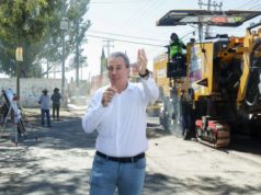 Supervisa Pepe Chedraui intervención del Tren Capitalino de Pavimentación en la colonia Vicente Guerrero