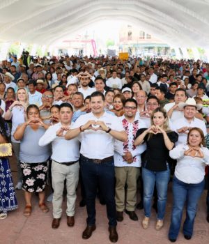 Entrega Alejandro Armenta 7 mil fertilizantes, mil árboles frutales y 39 proyectos de Obra Comunitaria