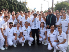 Lilia Cedillo encabeza contingente de la BUAP en el desfile del 5 de Mayo