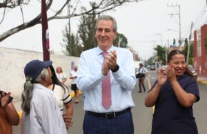 Con el Tren Capitalino de Pavimentación, Pepe Chedraui entrega rehabilitación vial en la colonia Vicente Guerrero
