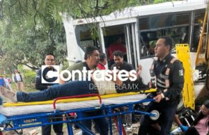 Es una unidad pirata de la Ruta 50 la que chocó en las vías del tren y dejó 15 lesionados: SMyT
