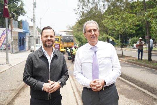 Supervisa Pepe Chedraui avances del Tren Capitalino de Pavimentación en bulevar Xonaca
