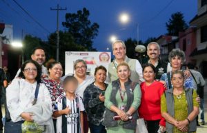Lleva Pepe Chedraui alumbrado LED a la colonia 10 de Mayo con Puebla Brilla