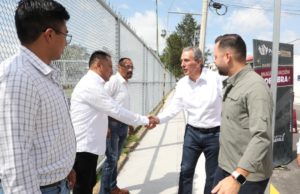 Entrega Pepe Chedraui rehabilitación vial en la Junta Auxiliar de San Baltazar Campeche