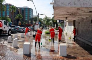 Personal de LIMPIA realiza lavado en Avenida Juárez: gobierno de Pepe Chedraui