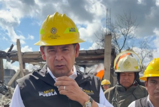 Había seis pipas en el lugar de la explosión en Tepeaca: Armenta