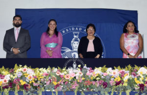 Preside Rectora Lilia Cedillo graduación en preparatoria de Izúcar de Matamoros