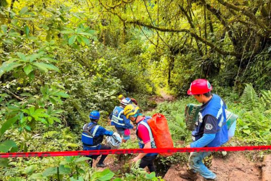 Hallan sin vida al tercer desaparecido en la Gruta Chichicazapan; rescate de cuerpos continúa suspendido por las lluvias