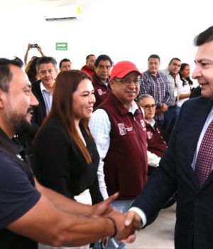 Armenta exige a funcionarios estatales más trabajo de campo y menos oficina