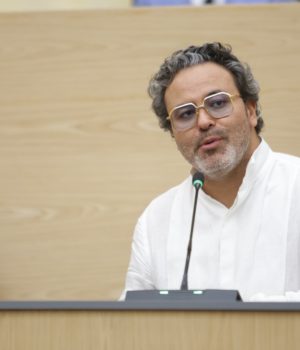 Atención psicológica permanente, gratuita, especializada y confidencial para policías, propone diputado Roberto Zataráin