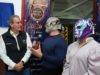 Devela Pepe Chedraui placa conmemorativa por el 73 aniversario de la Arena Puebla