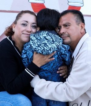 Hijo de Karla Valeria se quedará con sus abuelos maternos