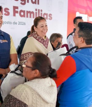 Hay cercanía y resultados en Bienestar: Laura Artemisa; entregó 464 mp de Obra Comunitaria