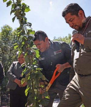 Omar Muñoz fortalece recuperación del río Atoyac con Tercera Jornada de Reforestación