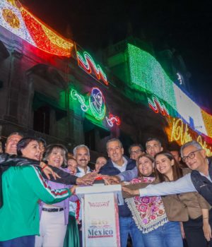 Encabeza Pepe Chedraui encendido por Fiestas Patrias