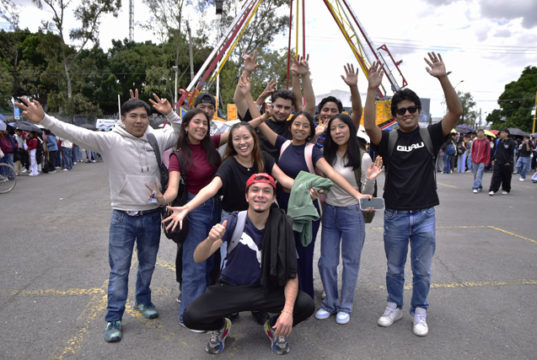 Convive comunidad BUAP en la Fiesta Mexicana