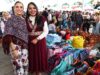 Arranca el trueque milenario en cholula; comerciantes son recibidos con chilaquiles, pan y café