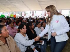 Preside Ceci Arellano jornada Por Amor a las Familias en San Francisco Totimehuacán