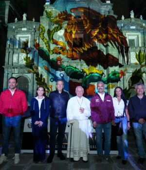 Disfruta Pepe Chedraui videomapping monumental de Fiestas Patrias junto con las y los poblanos