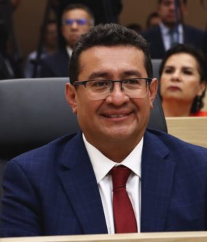 Cinco diputados de Morena van por candidatura federal; Pável Gaspar descarta parálisis en el Congreso local